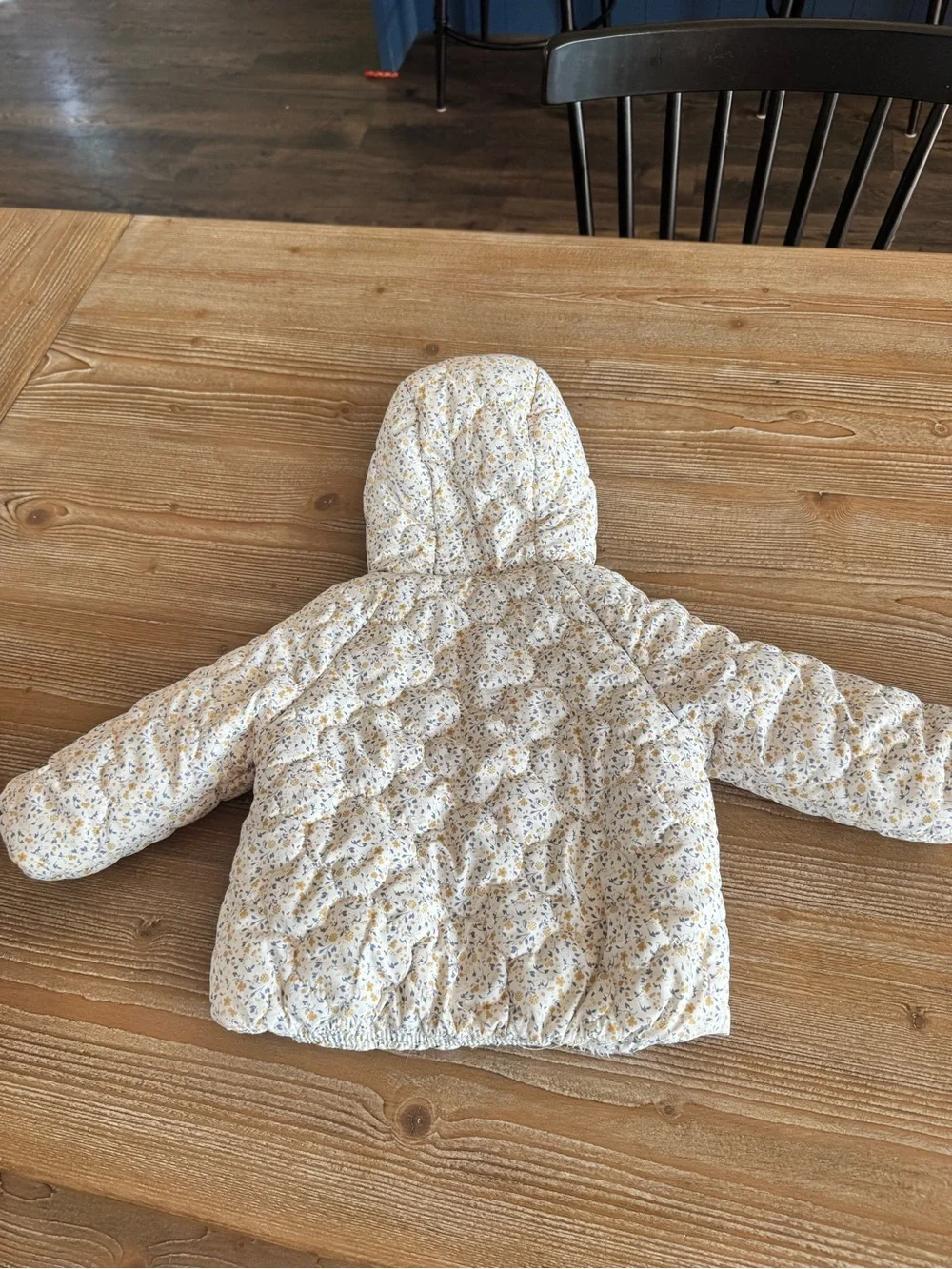 Zara Cream Quilted Hooded Jacket with Floral Print